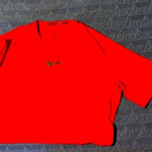 Dry fit Nike shirt